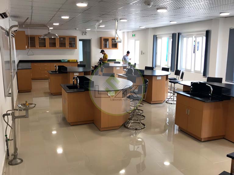 Phòng lab trường Saigon Star International School