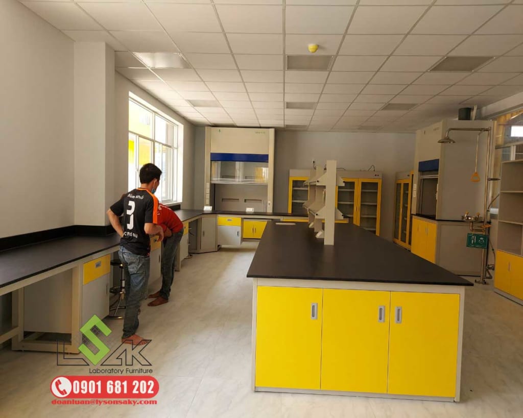 Thi công phòng thí nghiệm công ty Techbond