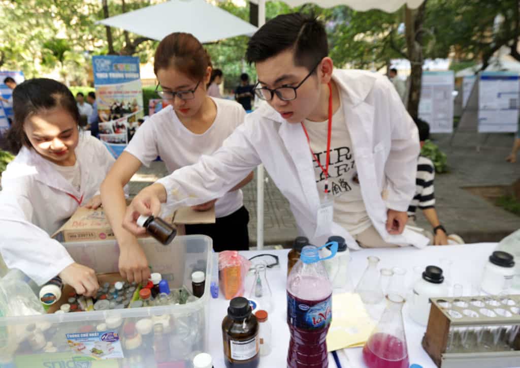 Ngày hội khoa học công nghệ cho học sinh (STEM 2019)
