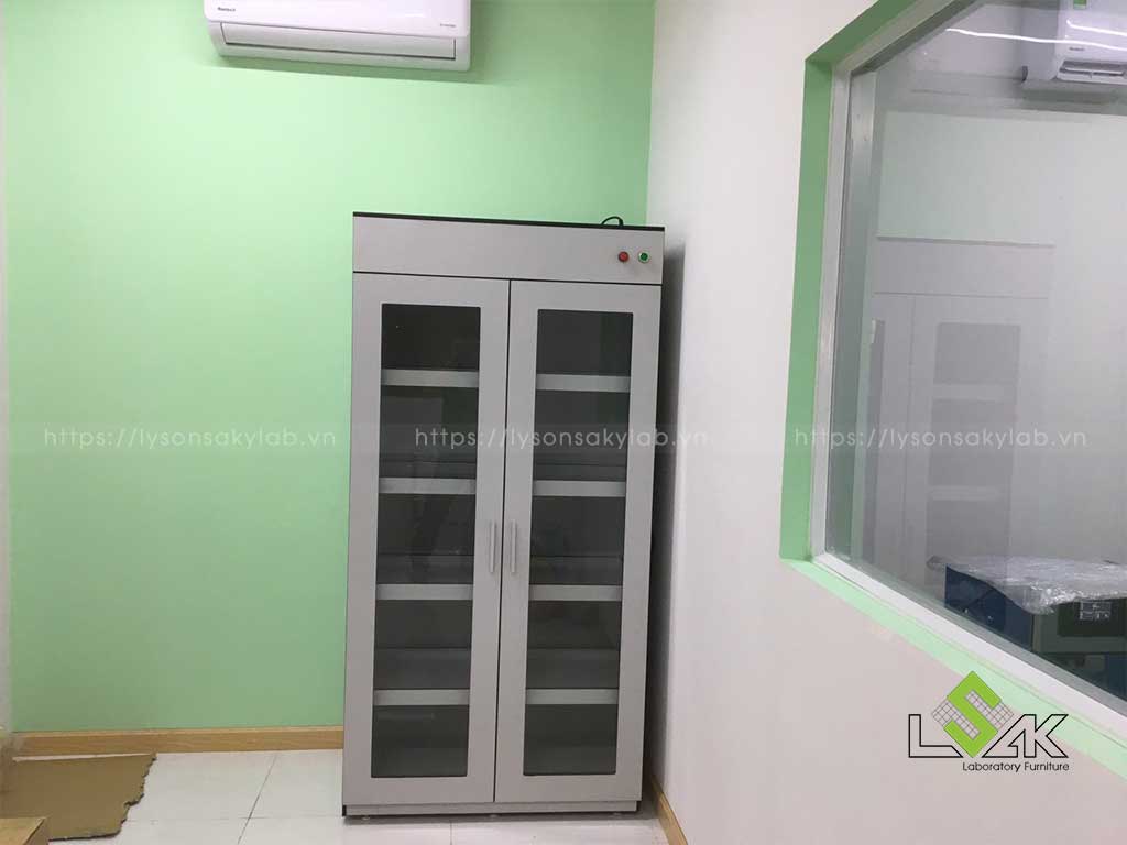 Tủ đựng hóa chất phòng thí nghiệm