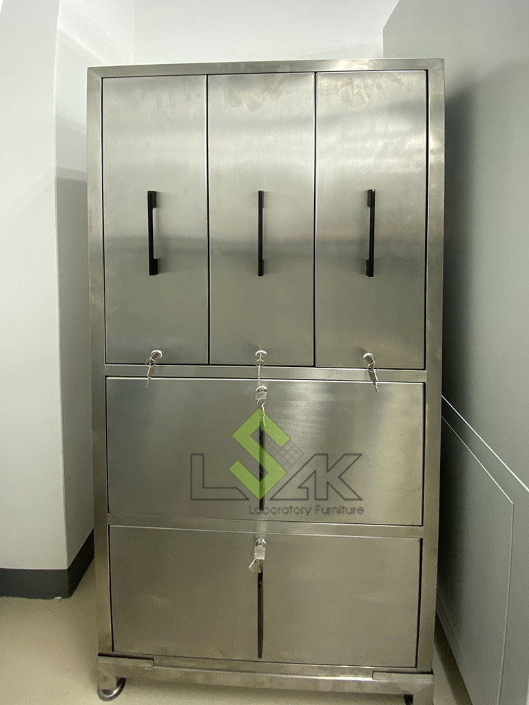 Tủ đựng hóa chất bằng inox SUS304