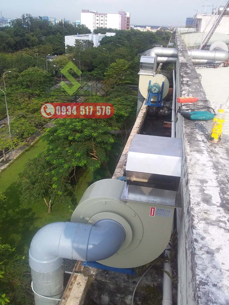 Quạt hút chịu hóa chất công suất lớn được lắp đặt tại Đại học Quốc Gia Tp.HCM