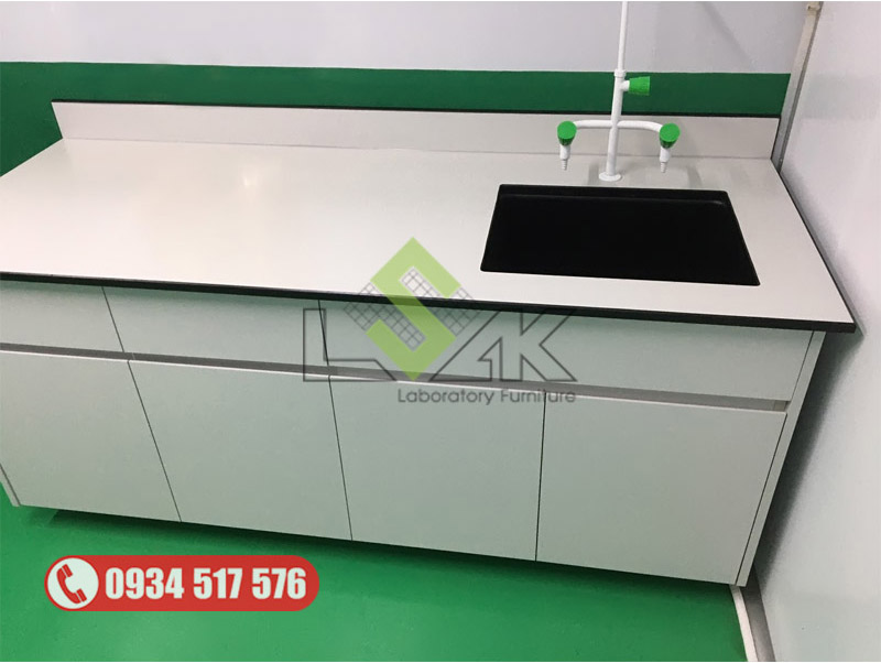 Bàn chậu rửa dụng cụ nội soi, dụng cụ y tế