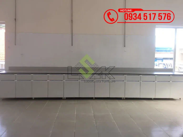 lsk-img-thi-cong-phong-thi-nghiem-xang-dau-cho-petrolimex-3