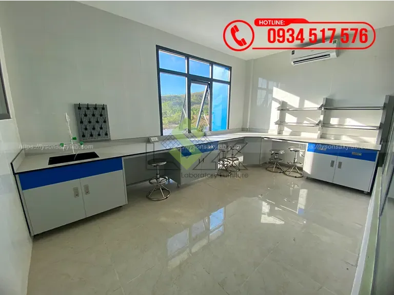 thi-cong-phong-lab-qc-nganh-sua-tai-che-bien-sua-thong-thuan-3