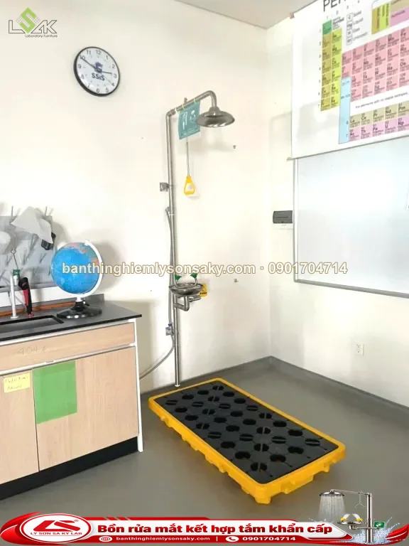 Bồn rửa mắt kết hợp tắm khẩn cấp - 1