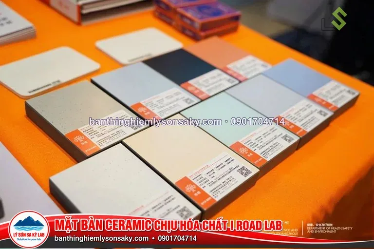 Mặt bàn Ceramic chịu hóa chất | Road Lab thi công thực tế