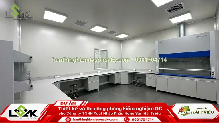 Tủ hút khí độc